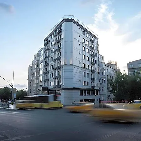 The House Galata 3*